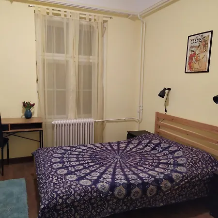 Napraforgo Apartment *